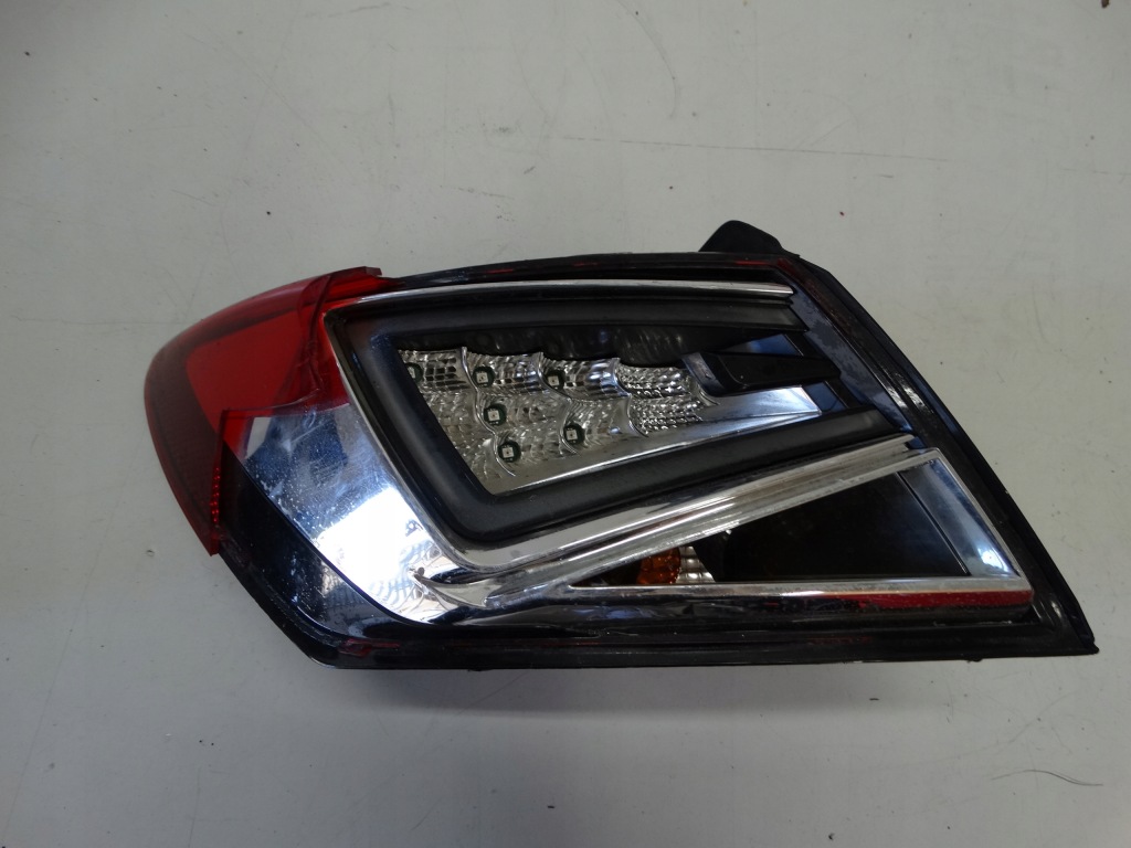фото №1, Лампа задняя левая seat leon iii 5f0945207e