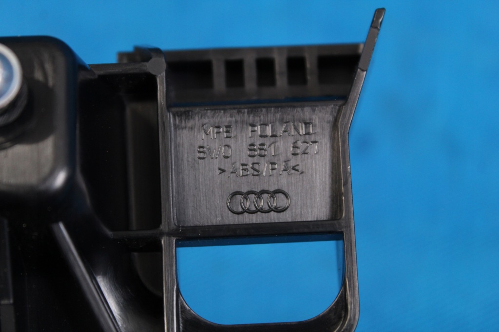 фото №8, Audi a5 f5 кронштейн підголівник сидіння перед 2018r 8w0881627