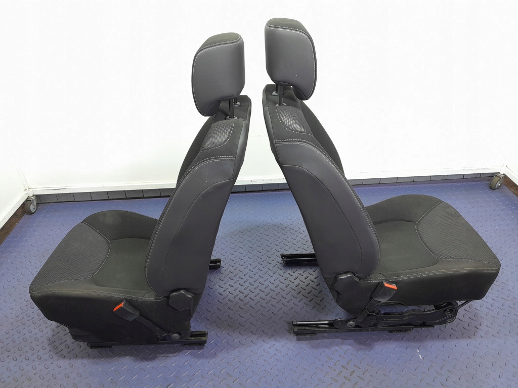 фото №9, Renault clio iv hb 5d сиденья заднее сиденье комплект