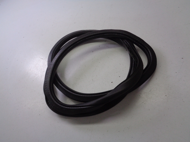 фото №1, Прокладка двері правий задня jeep renegade 1.4 multiair przed lift 2017 rok