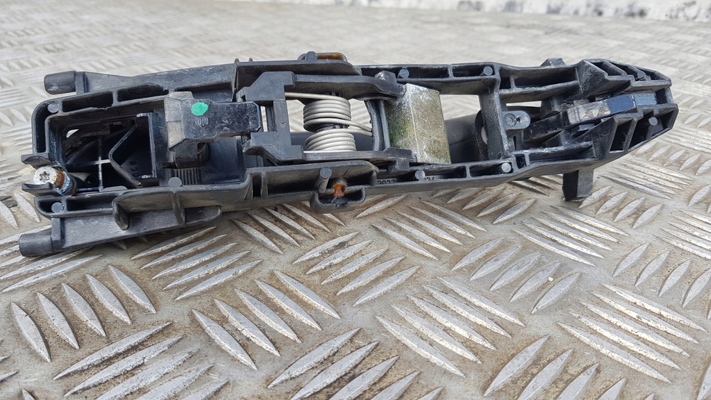 фото №16, Mercedes w203 ручка правий перед