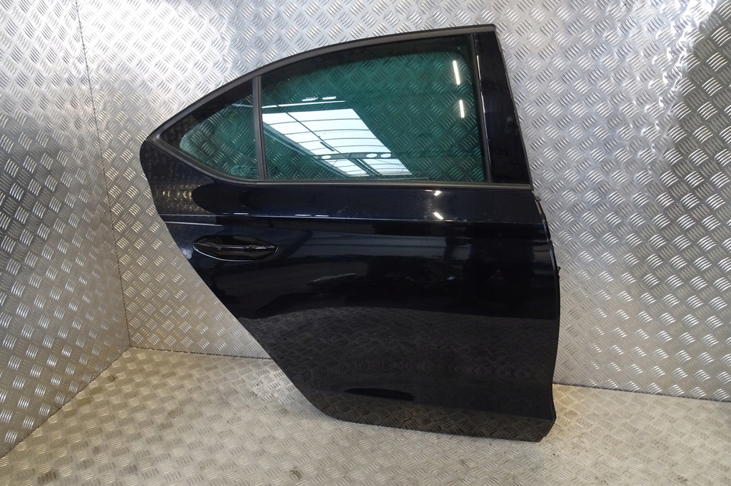 фото №1, Skoda octavia iv - дверь задние правое lf9x