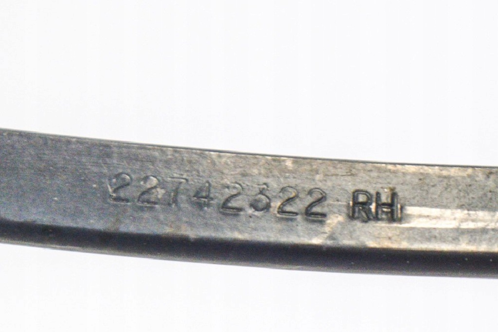 фото №5, Chevrolet volt mk1 передние правое рычаг дворники с щетка 22742322 2012