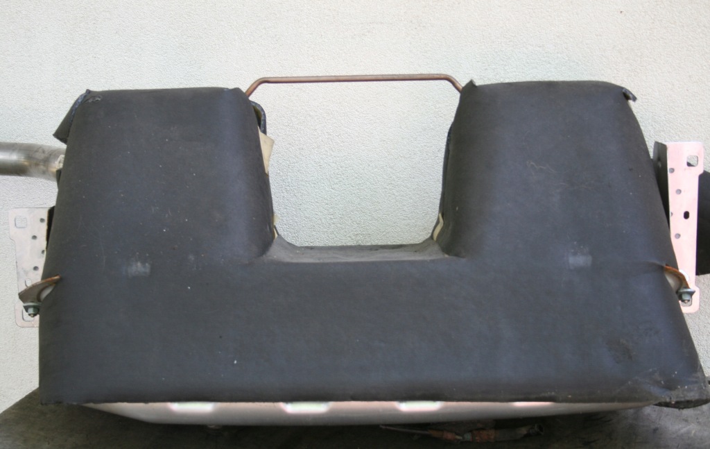 Купить Mercedes w220 бак топлива on