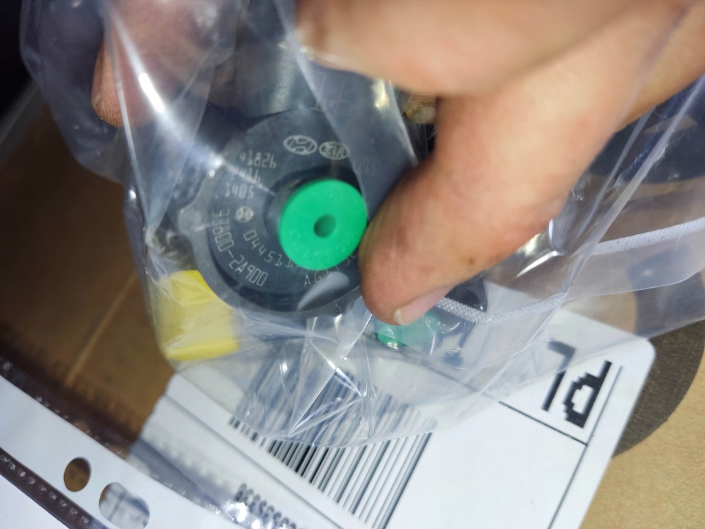 фото №8, Форсунка kia ceed i hyundai i30 0445110320 33800-2a900 100% исправный