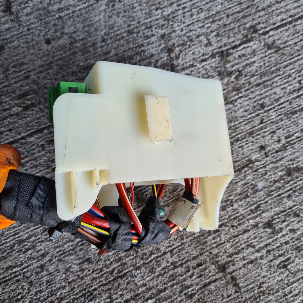 Електропроводка стартер bmw 2.0 d b47 18/19r euro 6 Зі Шроту