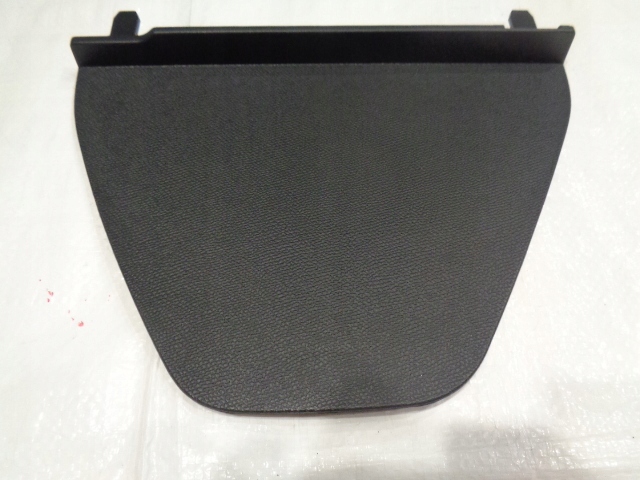 фото №1, Peugeot 5008 i правая заглушка защита багажника 98160347zd nowa