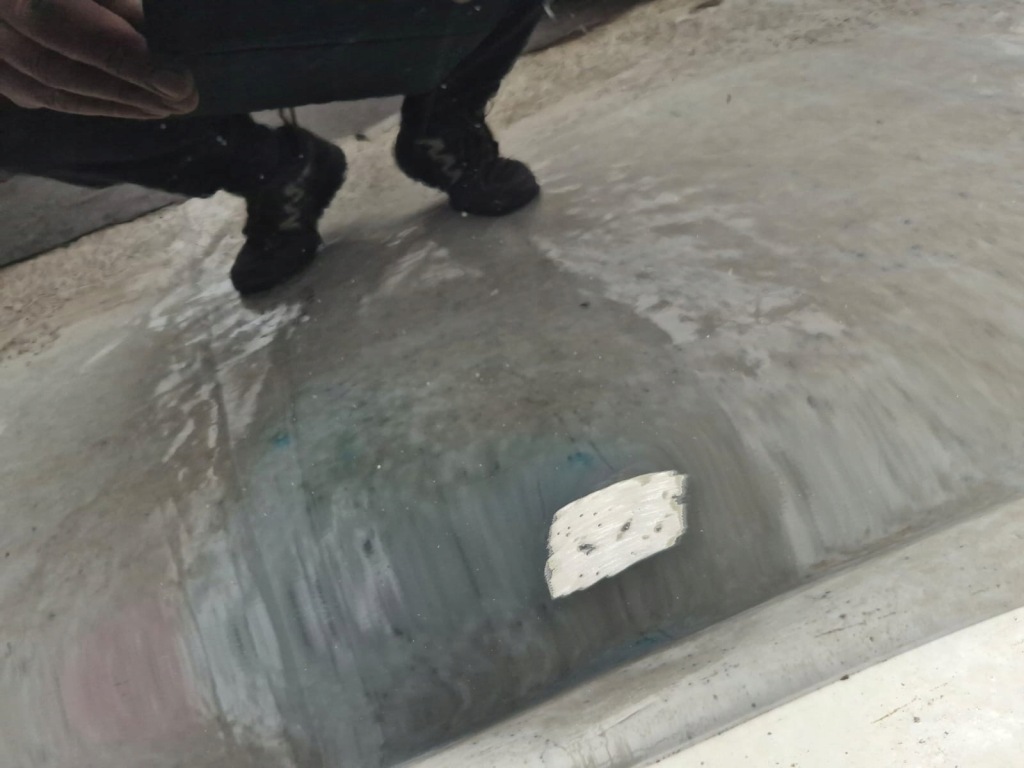 Tesla model y 20- двері перед передні праве Київ