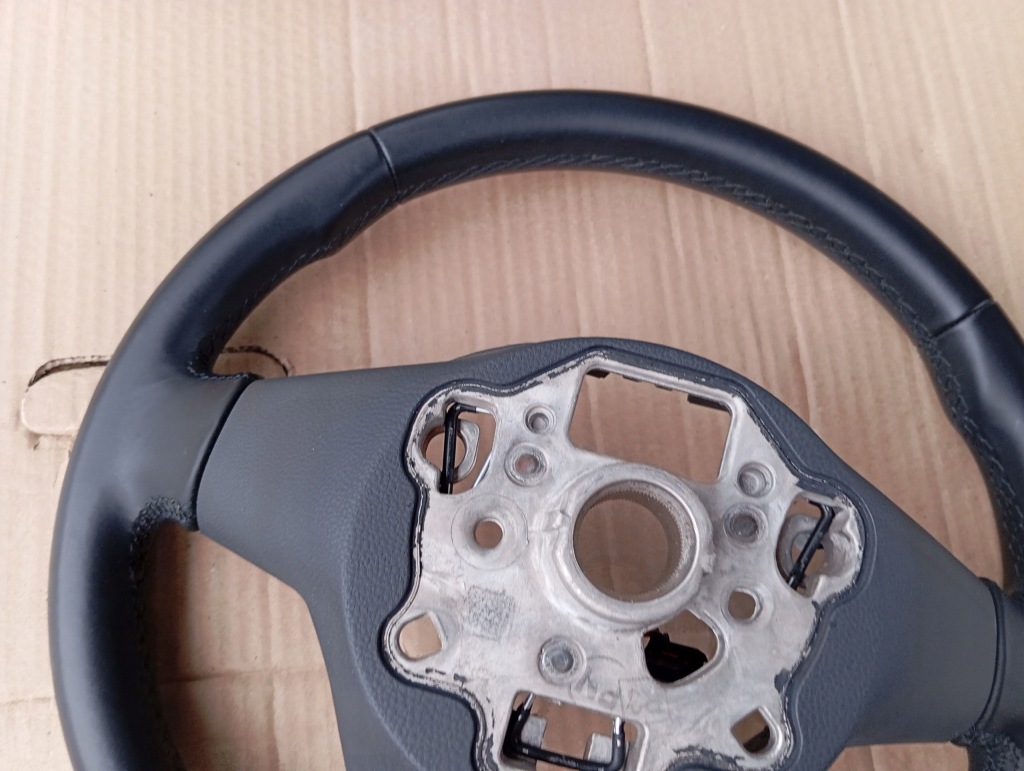 фото №14, Vw golf viii 8 5h0 passat b8 lift tiguan воздуховод кожа nowa