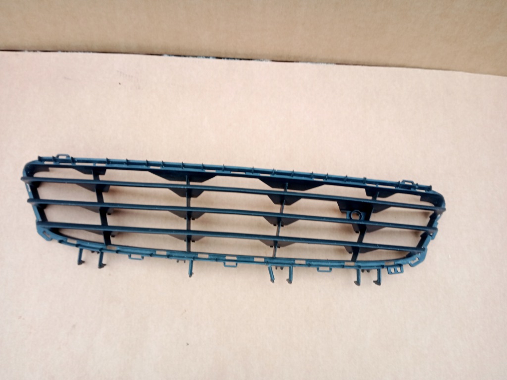 фото №1, Astra iii h решітка середня бампера перед