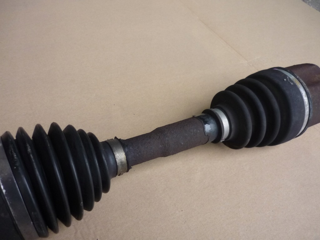 Привідний вал ліва opel corsa d 1.7 cdti 125km m32 механічна коробка передач в Україні