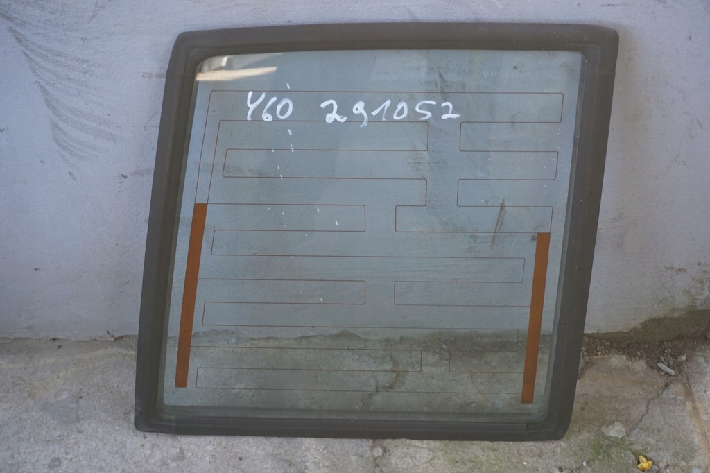 фото №1, Nissan patrol стекло с крышки задняя задняя левая gr y60