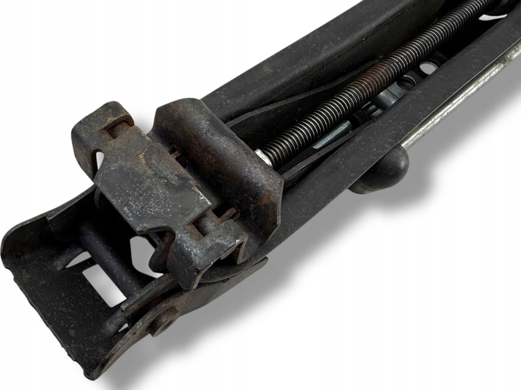 фото №5, Audi a3 s3 8v 2016 с задний домкрат автомобильный