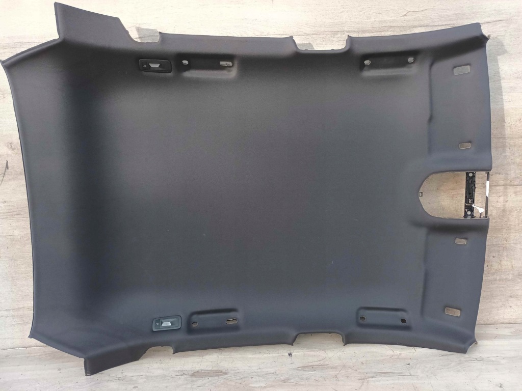 фото №1, Porsche macan 95b стеля czarna ładna