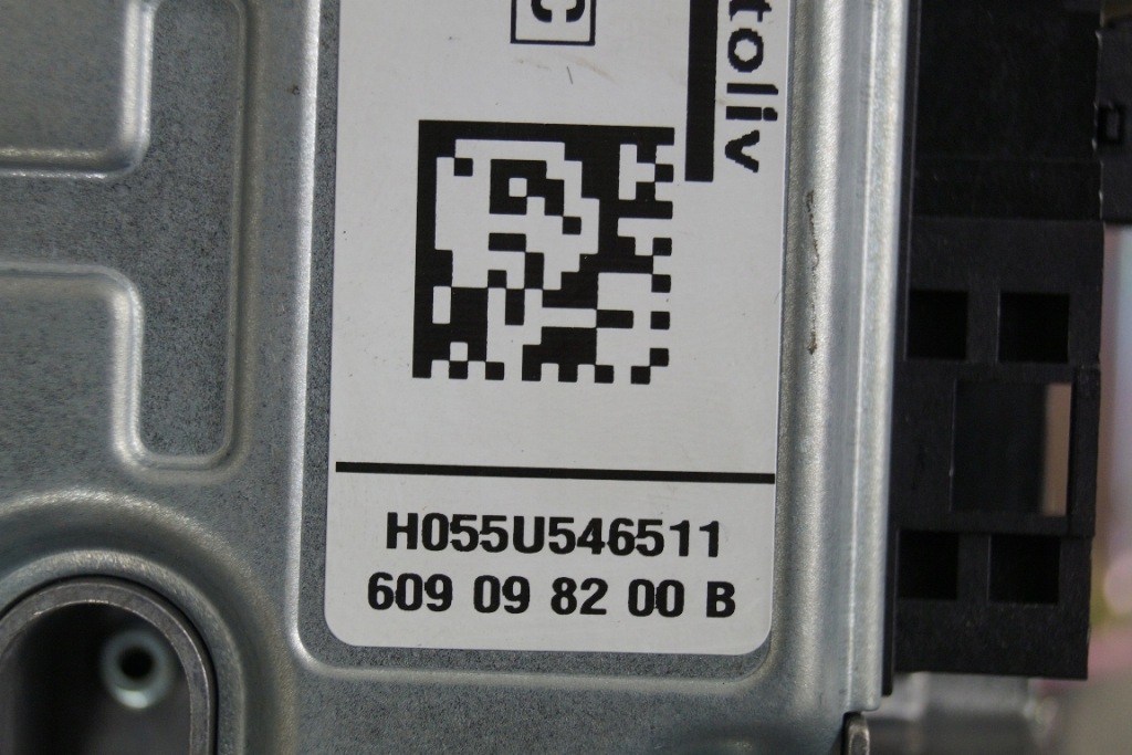 фото №4, Pas натягувач правий перед mercedes w219 cls