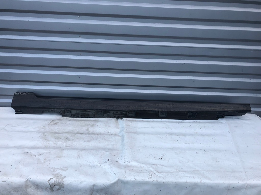 фото №1, Volkswagen passat b8 молдинг порог правая