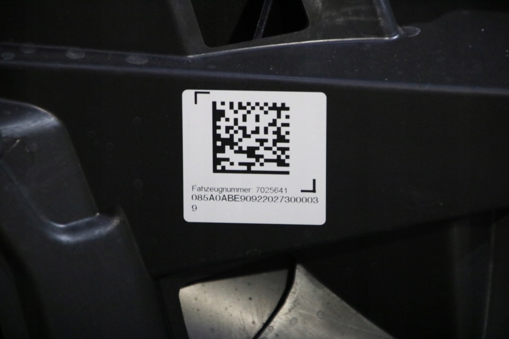 фото №13, Bmw ix i20 m-pakiet бампер перед передній usa a90