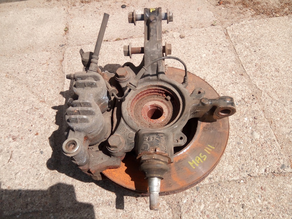 фото №1, Поворотный кулак renault master iii перед oryg.