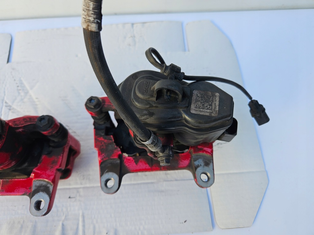 фото №13, Суппорты тормоза задняя задние audi s4 b9 s5 8w 330 330mm quattro