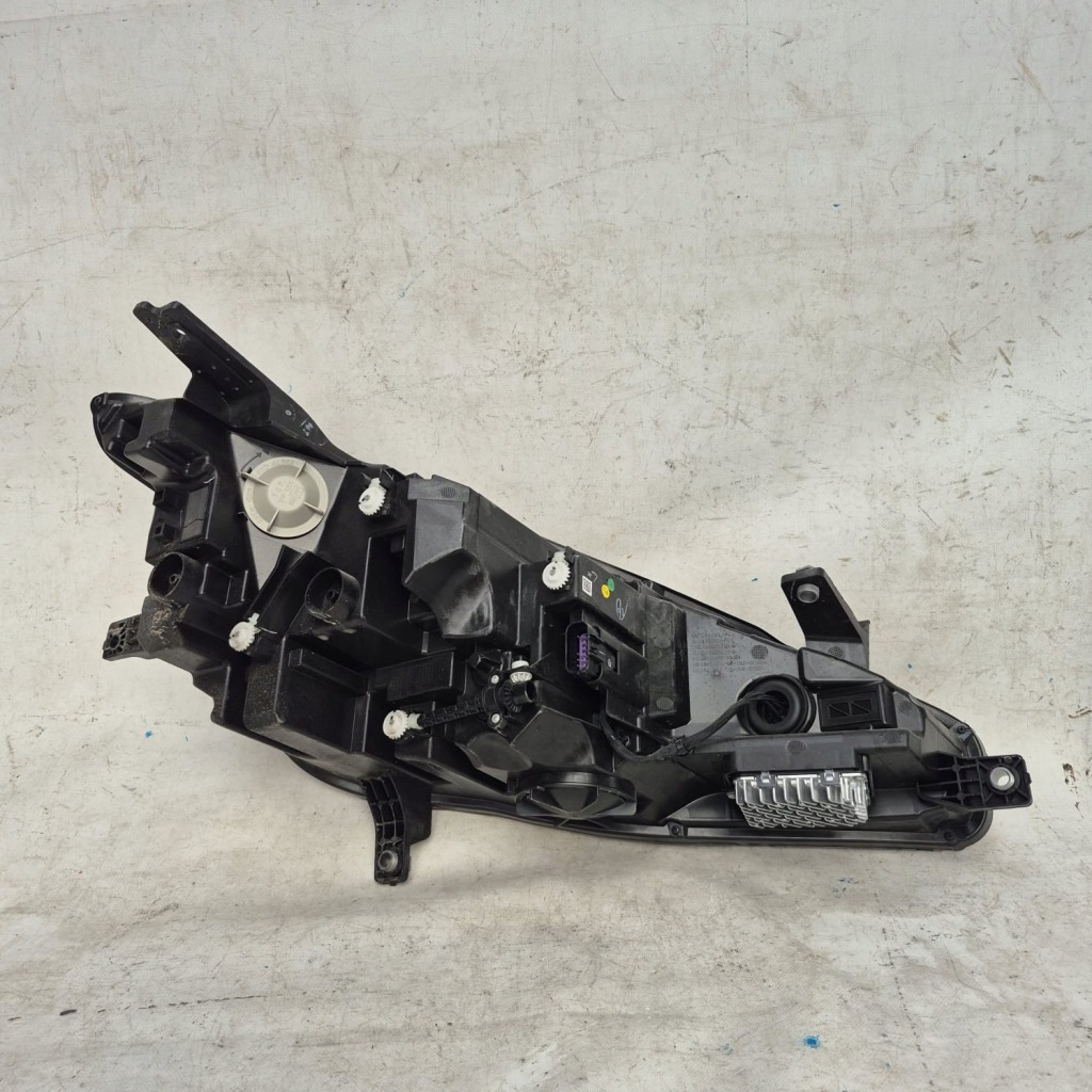 Mg mg4 mg-4 22- лампа левая перед передняя full led с Разборки