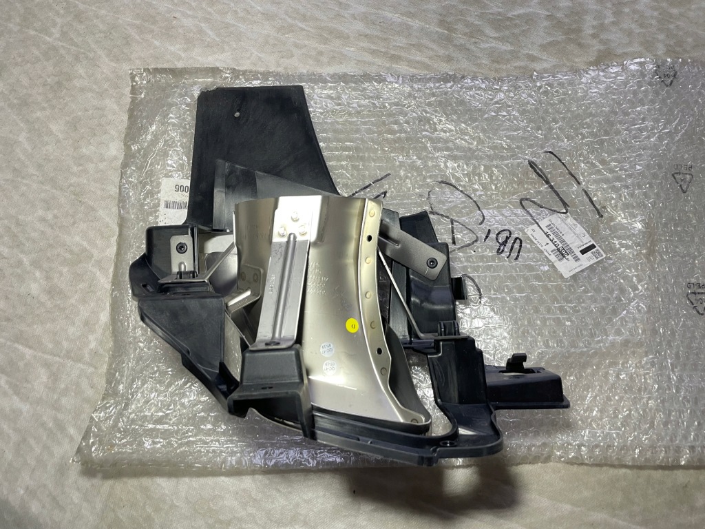 Новая оригинальная наконечник глушителя выхлоп левая задний  ds ds7 crossback citroen с Разборки