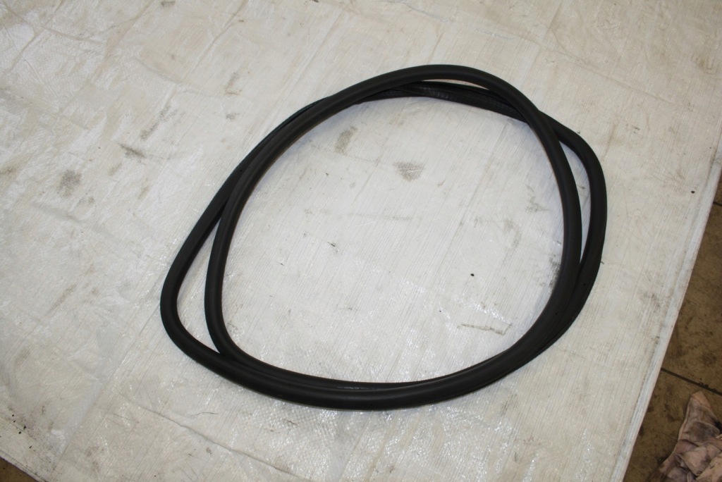 фото №5, Vw touran прокладка кузовная дверь перед задняя 2003-2010