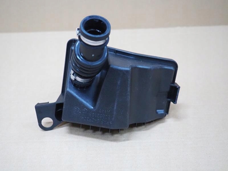 фото №2, Резонатор повітря alfa romeo stelvio giulia 2.2 d