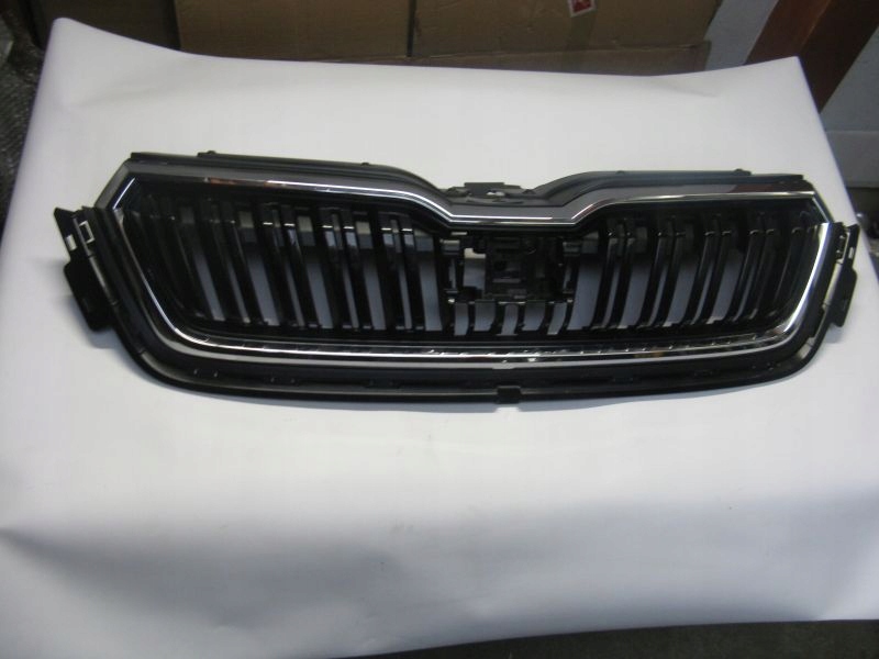 фото №1, Решётка радиатора решётка радиатора skoda kamiq 658853653