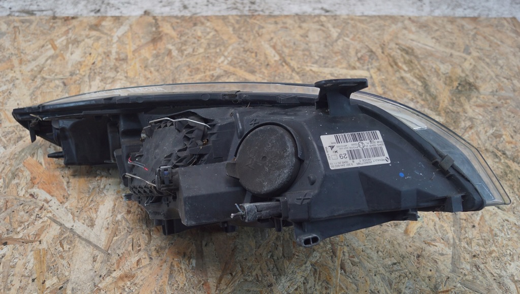 фото №11, Лампа левый перед renault megane iii lift 12-13