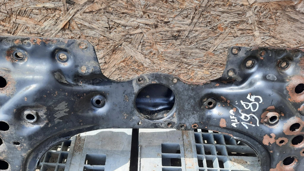 фото №9, Подрамник перед alfa romeo i 1.9jtd 03r