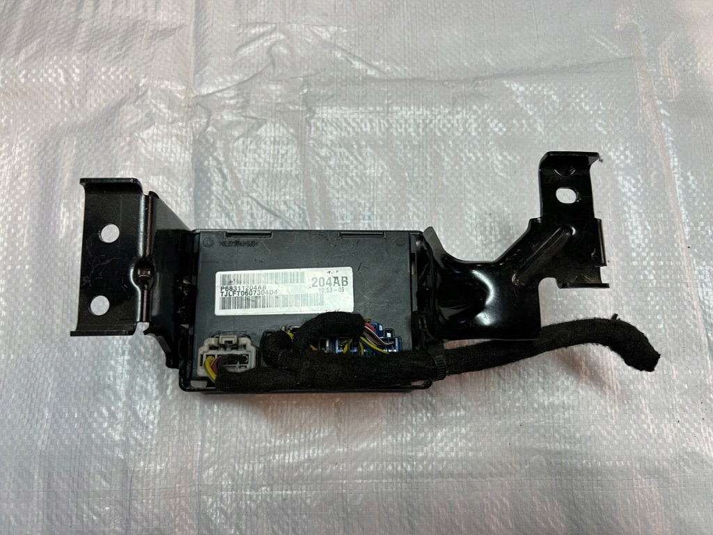 фото №1, Jeep wrangler jl модуль блок управления p68311204ab
