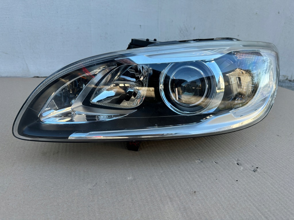 фото №1, Лампа ксенон volvo v60 i s60 lift ліва перед передня оригінал оригінальний номер