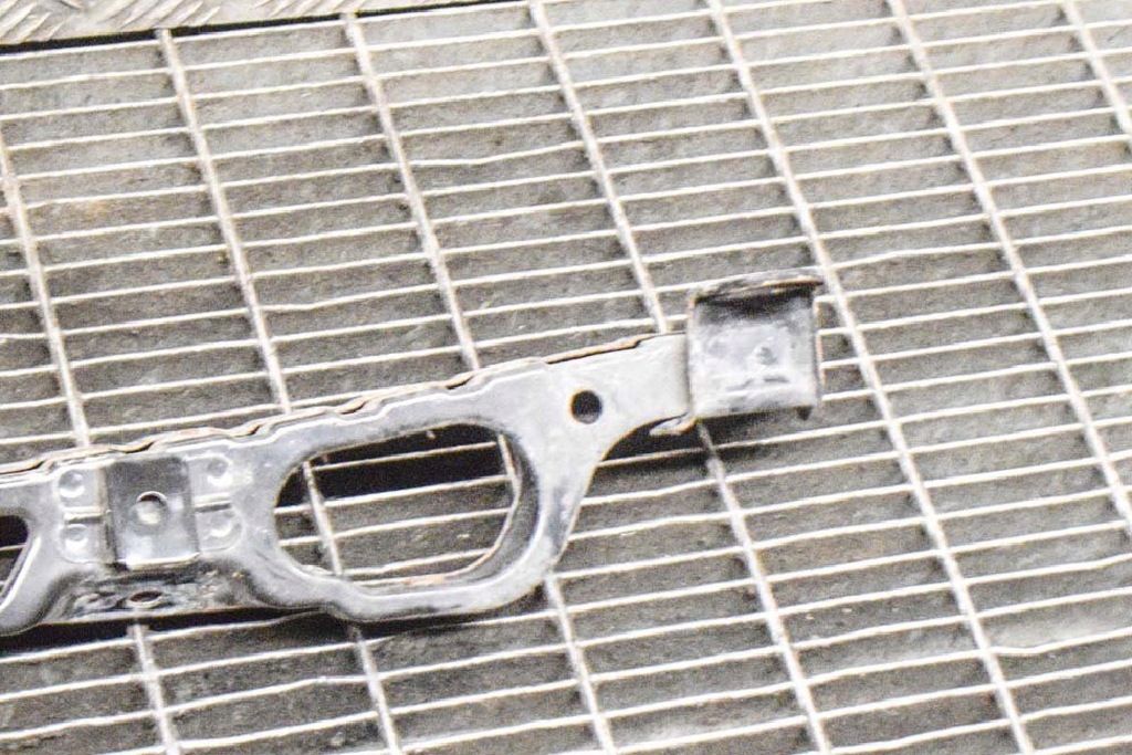 фото №5, Chevrolet volt mk1 ev150 кронштейн кронштейн аккумулятор 111kw 2012