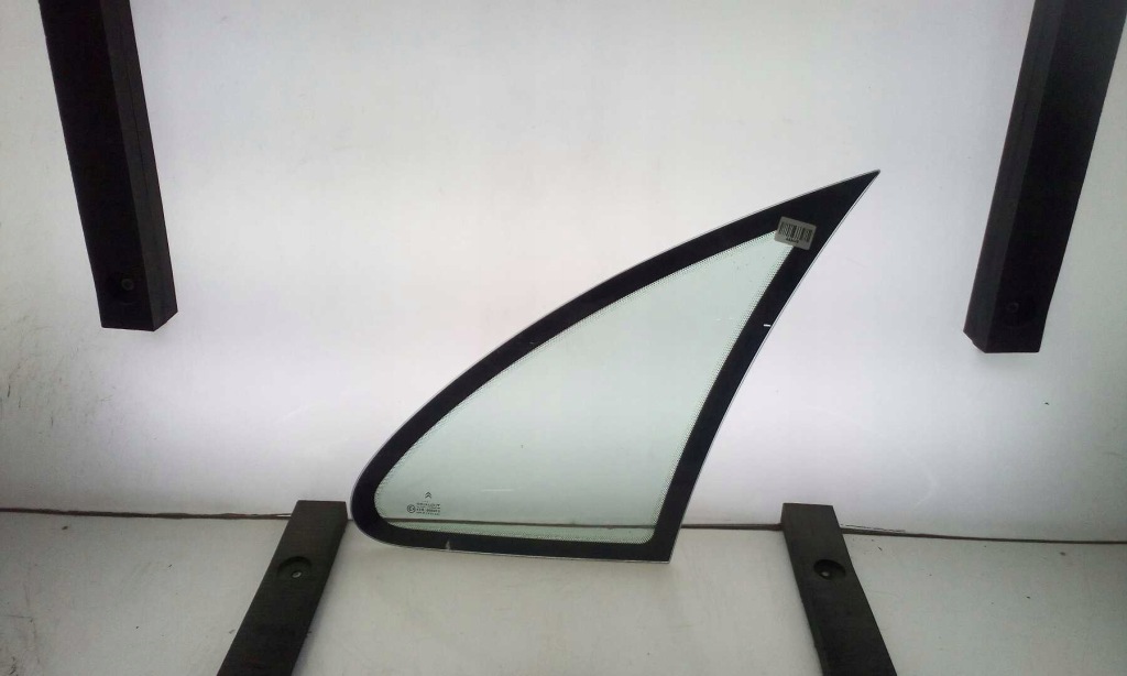 фото №1, Кузовна правий задня citroen xsara picasso 99-05