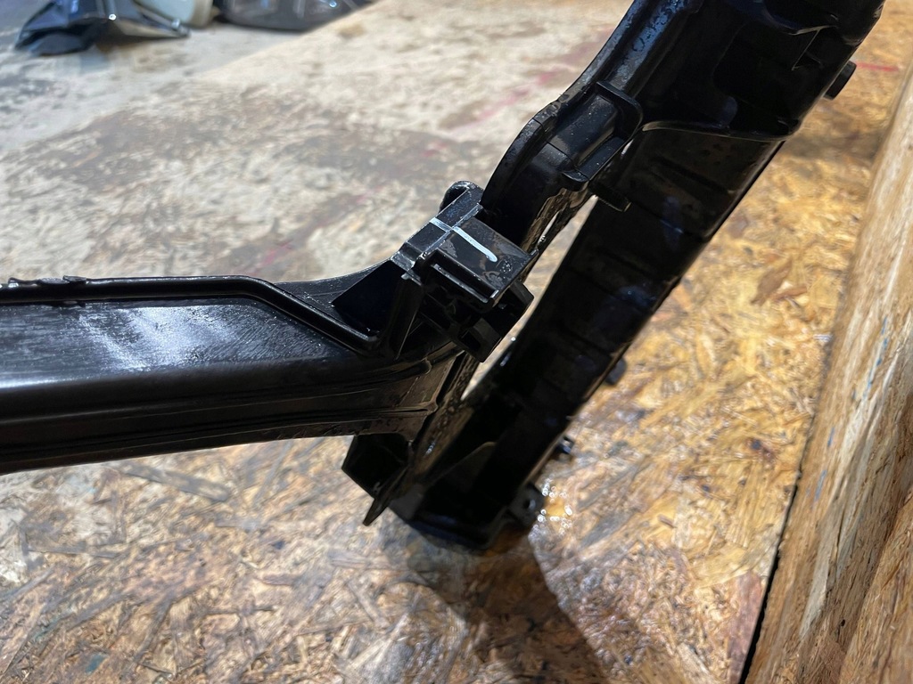 фото №13, Hyundai i30 i-30 iii 3 17- pas передний усилитель передний