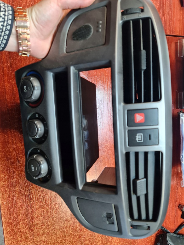 фото №6, Панель перемикачі обдув рамка hyundai matrix