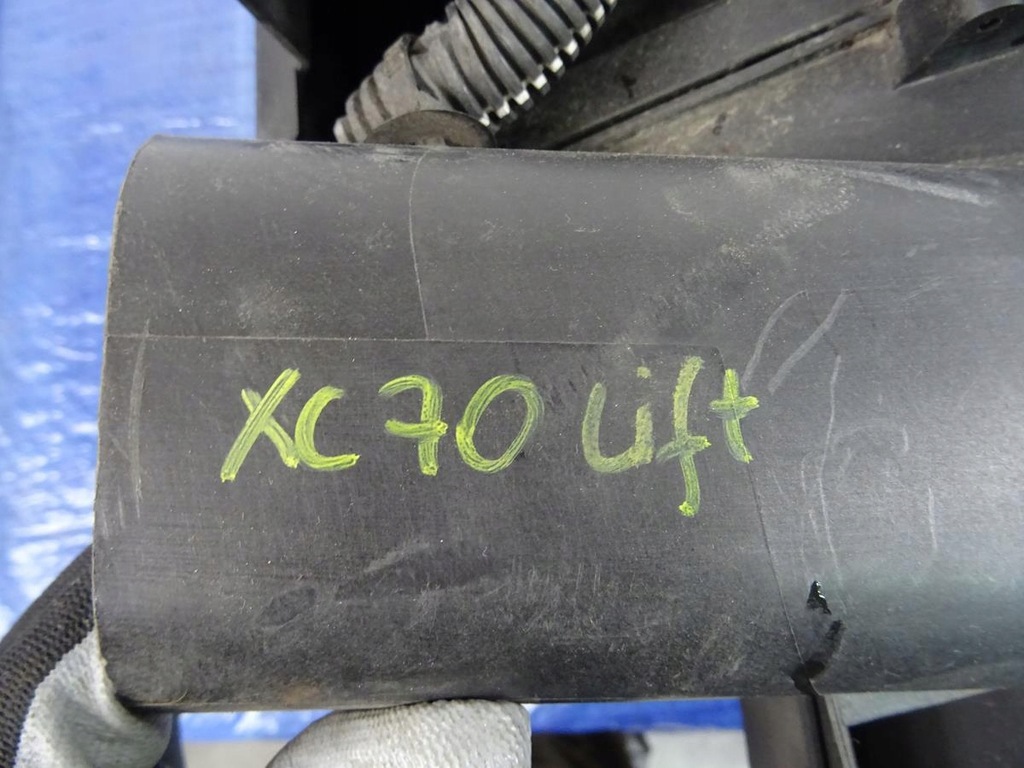 фото №6, Корпус фільтра повітря volvo xc70