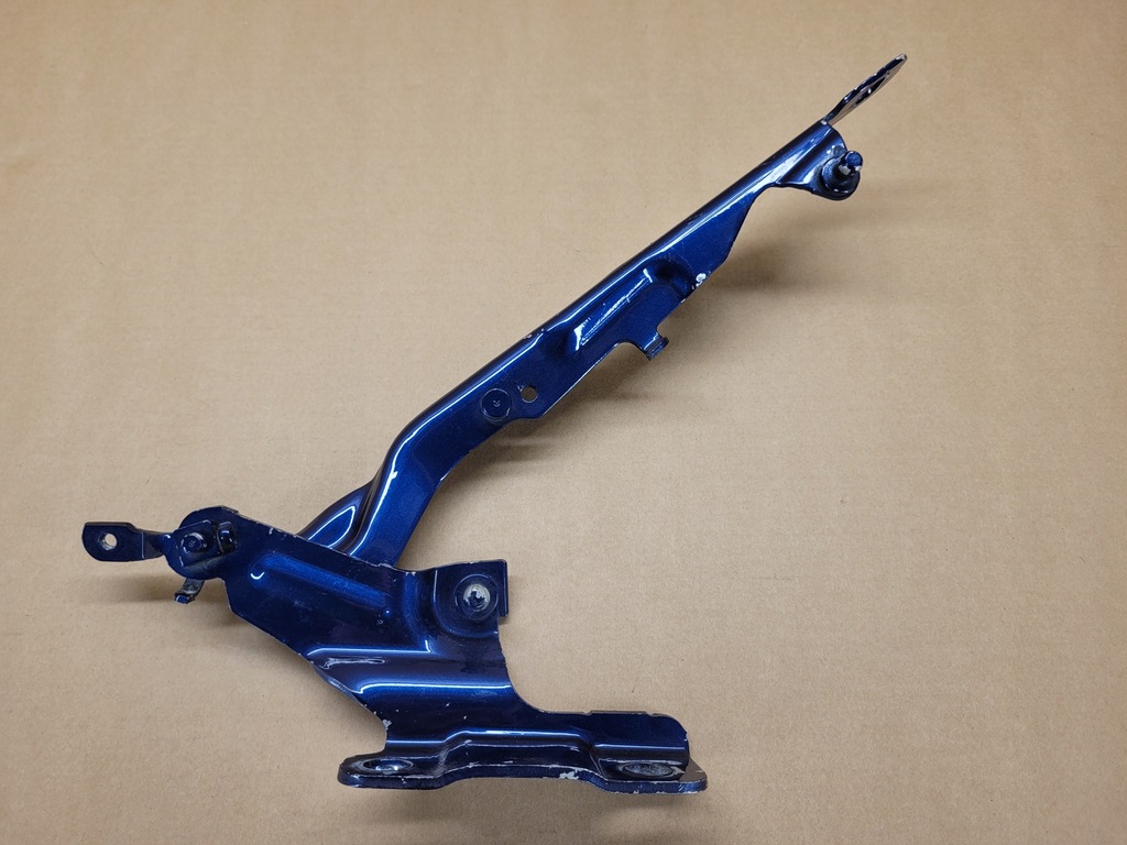 фото №1, Правый петля капот volvo xc60 2008-2017