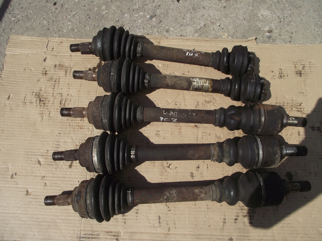 фото №1, Привідний вал ліва короткий peugeot 307 307 cc 2.0b