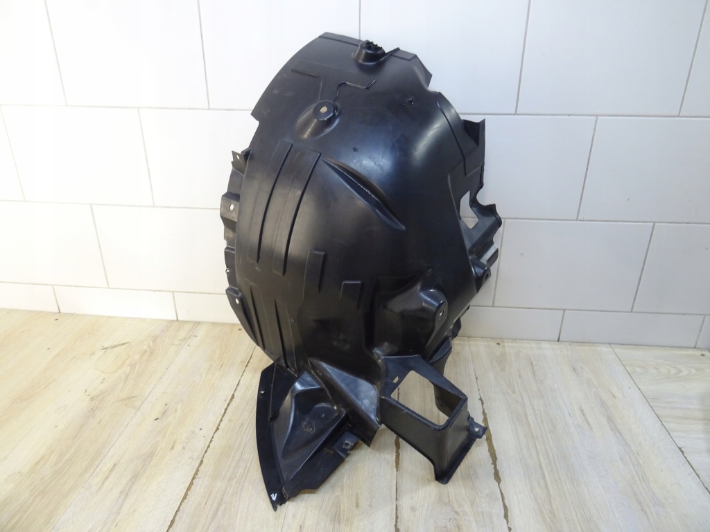 Купить Подкрылок перед правое mercedes sprinter a9076842802 оригинал a907