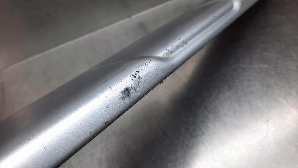 Накладка спойлер бампера передний 31388786 volvo v40 ii 12-17r Киев