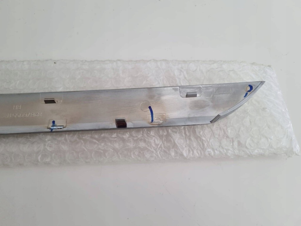 Renault clio v 19- молдинг двері правий задній задня права 828760551r Київ