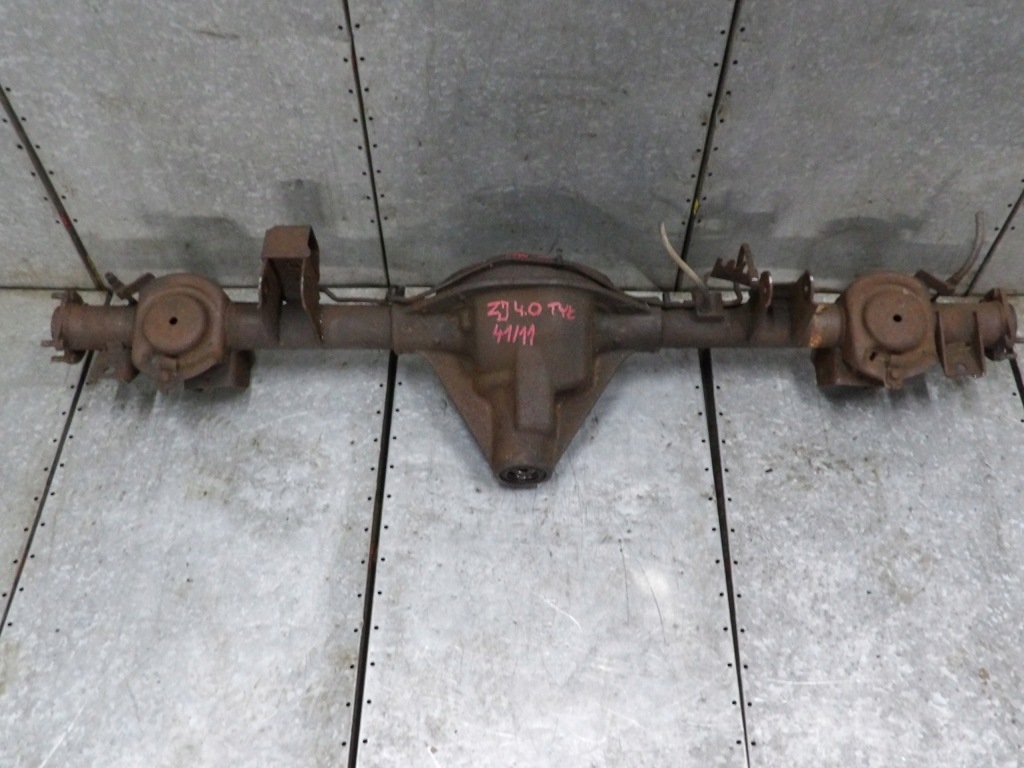 Jeep grand cherokee zj корпус мост задняя балка моста в Украине