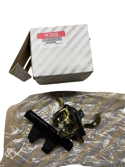 фото №1, Замок кришки багажника alfa romeo alfetta / gt / gtv oryg 60703498