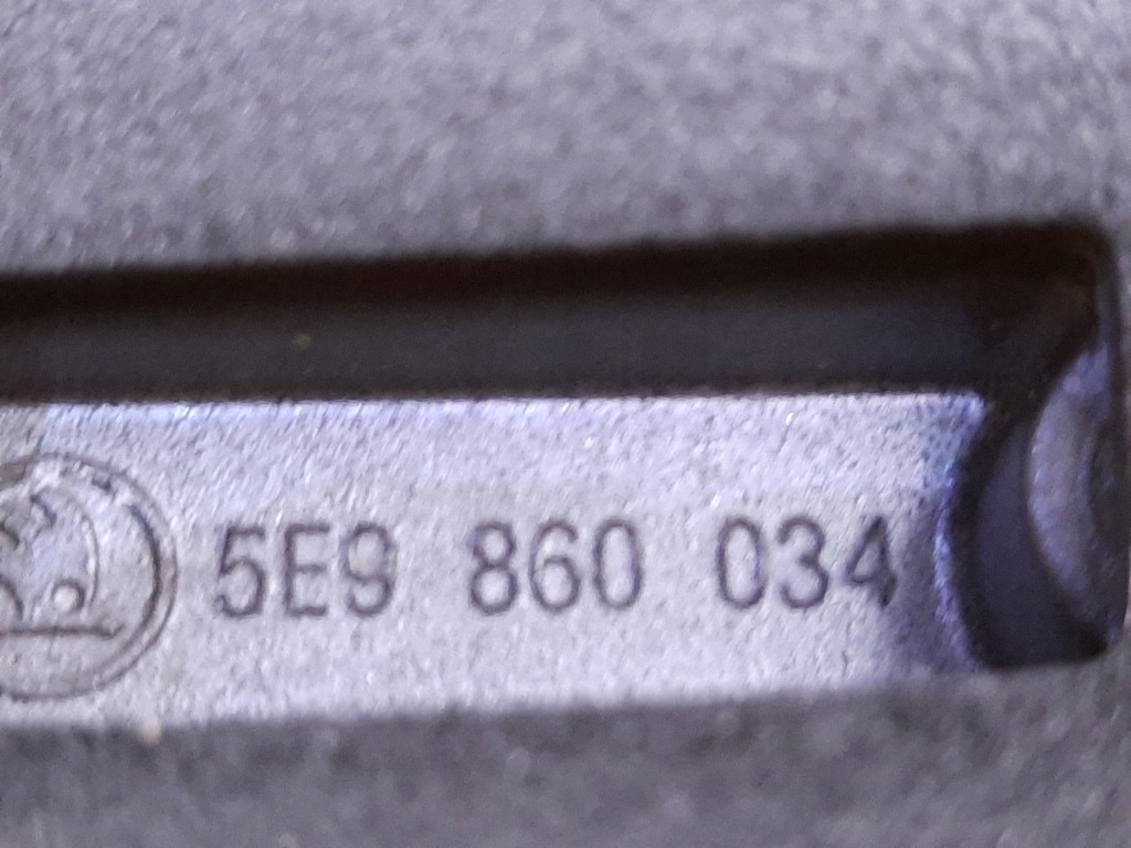 Skoda octavia 3 универсал рейлинг крышный комплект Цена