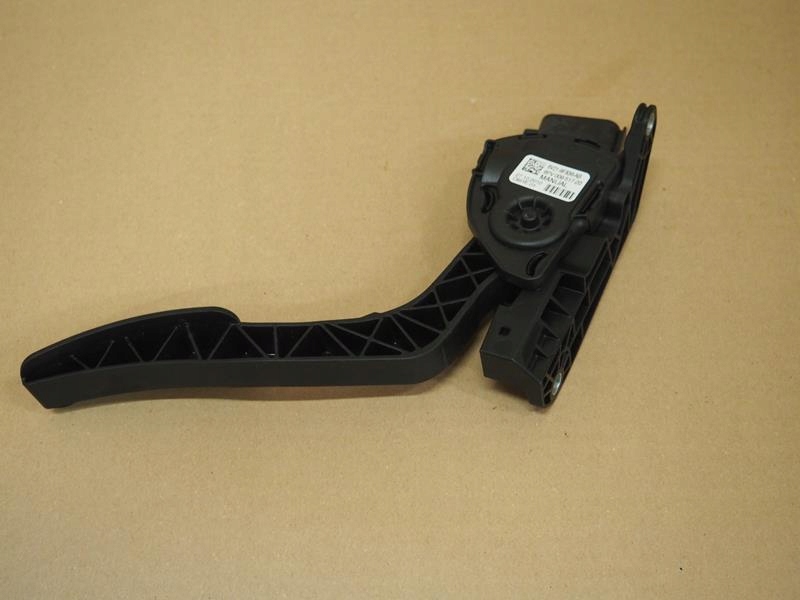 фото №3, Педаль газа потенциометр ford fiesta mk7