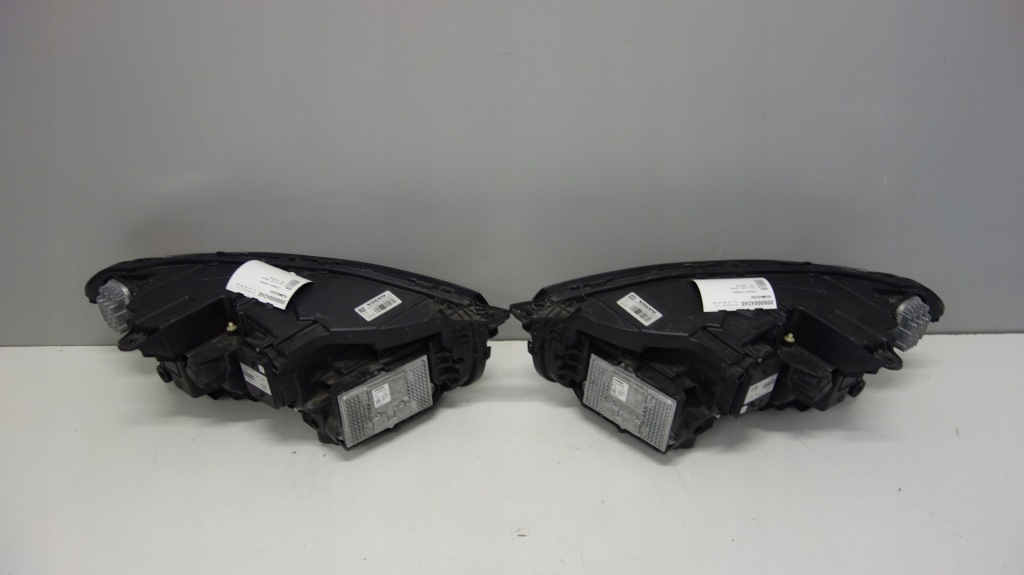 фото №3, Volvo xc90 ii лампи передні комплект usa