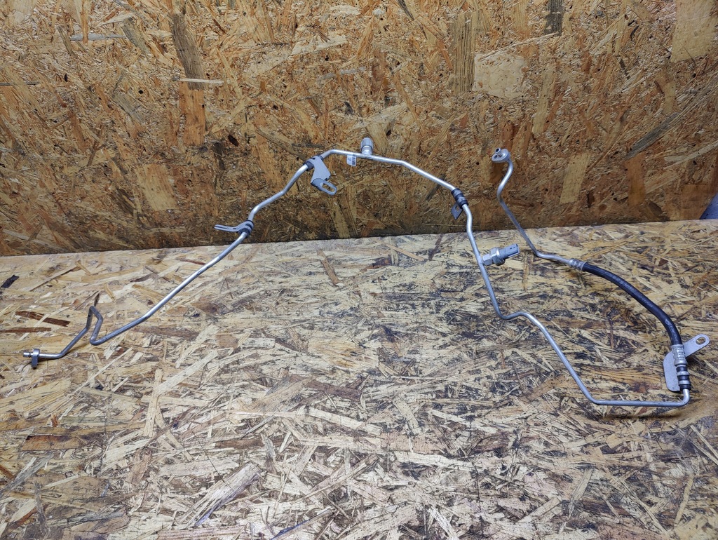 фото №1, Шланг кондиціонера clio iv 1.2 tce 924402668r