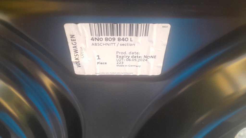 фото №9, Audi a8 d5 4n0 поріг блок двигуна правий новий оригінальний номер довгий!!