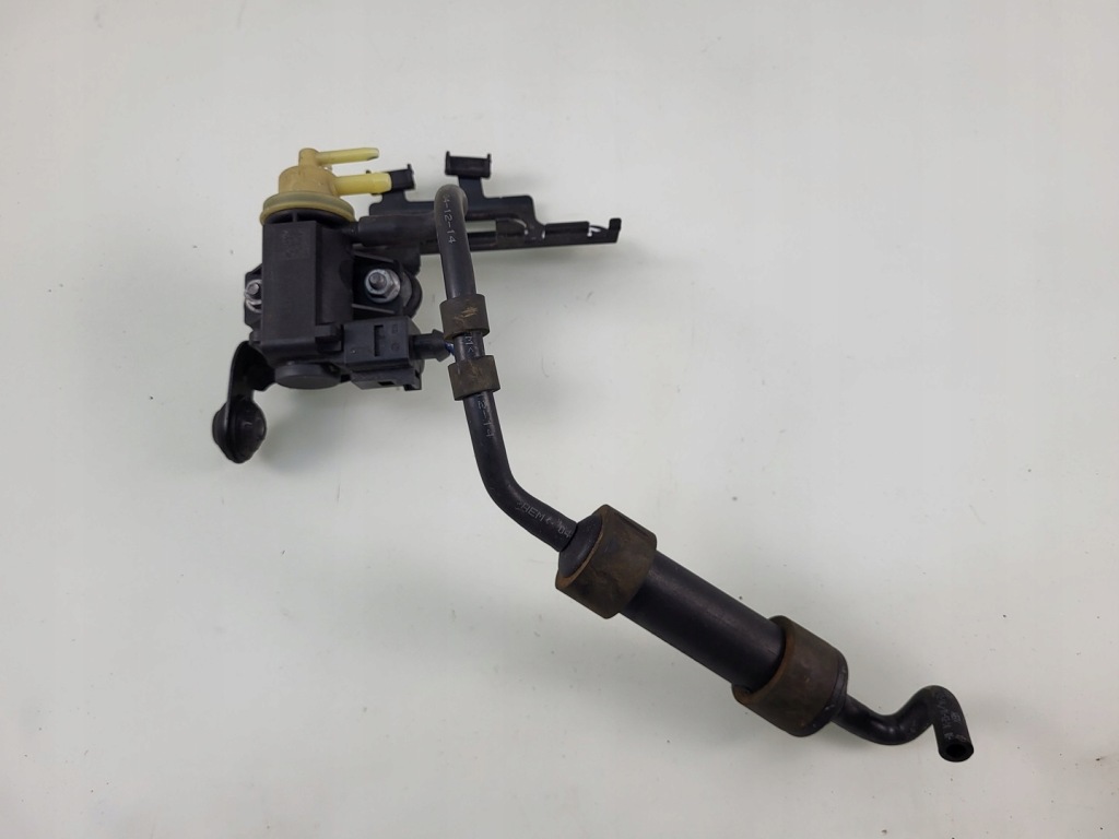 фото №1, Vw passat cc b7 lift 2.0 tdi клапан вакууму каркас шланг